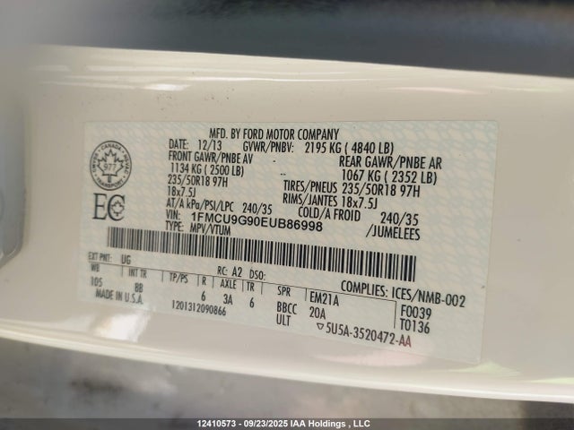1FMCU9G90EUB86998 Ford ESCAPE SE