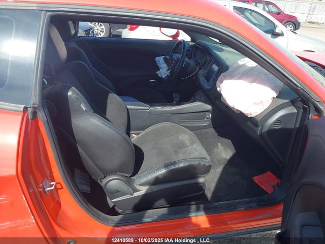 Продажа на аукционе авто 2023 Dodge Challenger Gt Awd, vin: 2C3CDZKG8PH682698, номер лота: 12410589