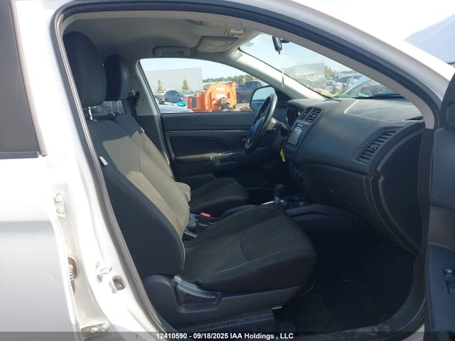 JA4AJ3AU9GZ607440 Mitsubishi dohc mivec