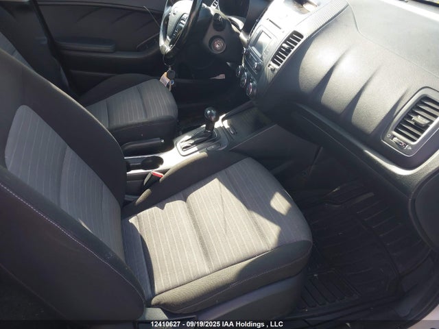 KNAFX4A8XE5057850 KIA Forte