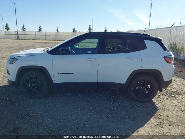 Jeep 2023 2023 3C4NJDFN0PT508642 Image 14