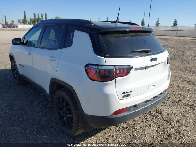 Jeep 2023 2023 3C4NJDFN0PT508642 Image 3