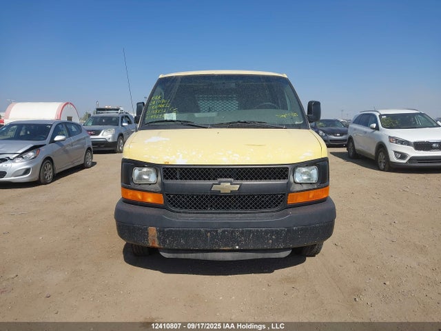 2011 Chevrolet Express G2500 მანქანა იყიდება აუქციონზე, vin: 1GCWGFCA3B1155832, აუქციონის ნომერი: 12410807