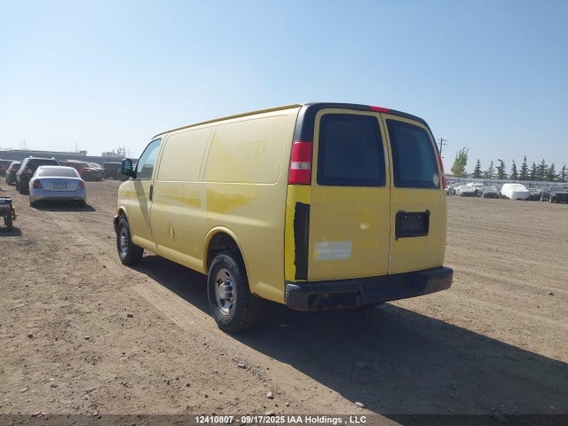2011 Chevrolet Express G2500 მანქანა იყიდება აუქციონზე, vin: 1GCWGFCA3B1155832, აუქციონის ნომერი: 12410807