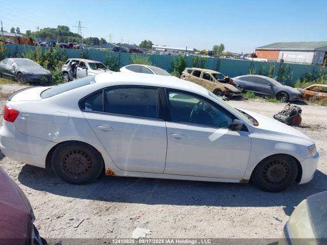 12410820 :رقم المزاد ، 3VW1K7AJ4CM370168 vin ، 2012 Volkswagen Jetta S مزاد بيع