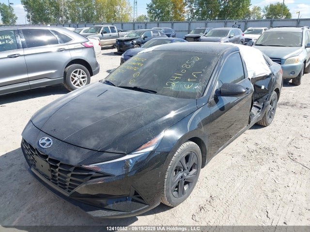 KMHLM4AG5MU140172 Hyundai Elantra Preferred Ivt