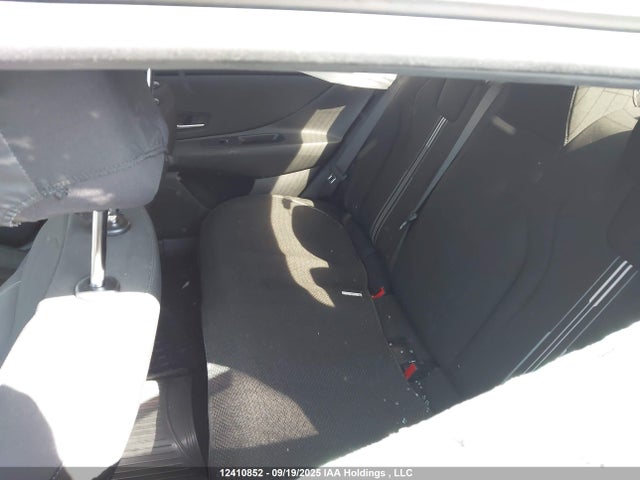 KMHLM4AG5MU140172 Hyundai Elantra Preferred Ivt