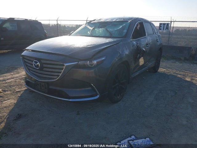 JM3TCBDY9G0106643 Mazda py