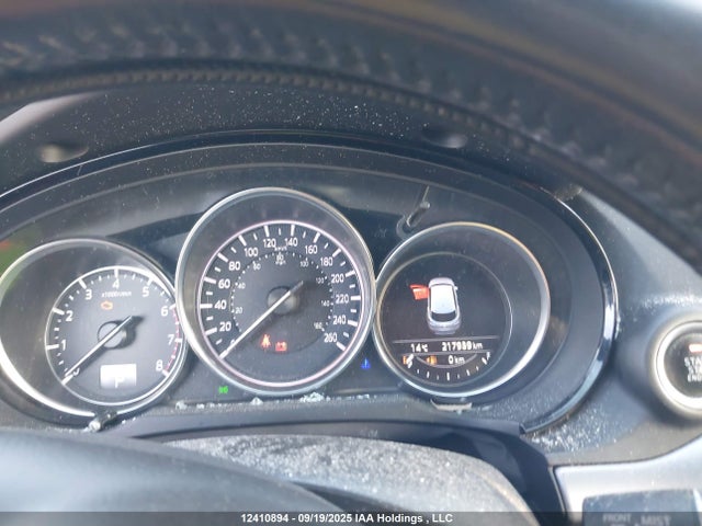 JM3TCBDY9G0106643 Mazda py