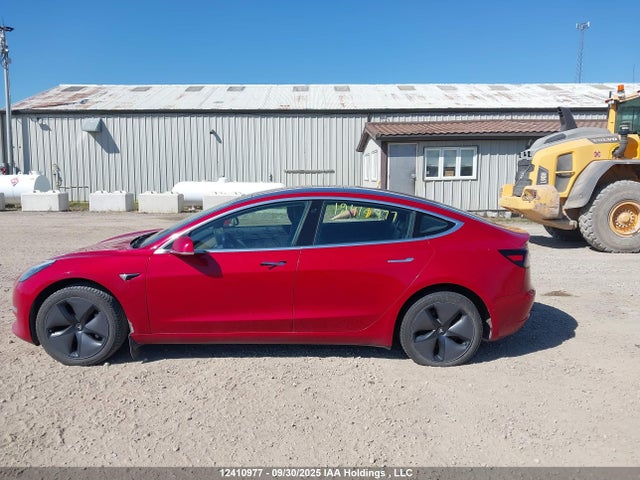 5YJ3E1EA2JF029072 Tesla Model 3 Long Range/mid Range