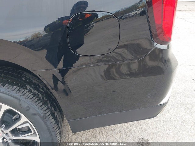 GMC Yukon Denali Denali 2025 1GKS2DRL4SR355683 Image 12