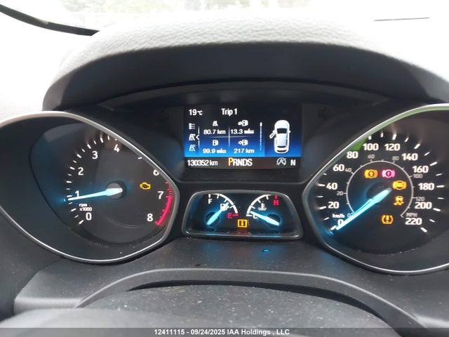 1FMCU9G98HUC99988 Ford Escape
