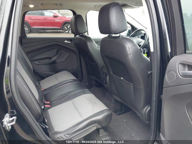1FMCU9G98HUC99988 Ford Escape
