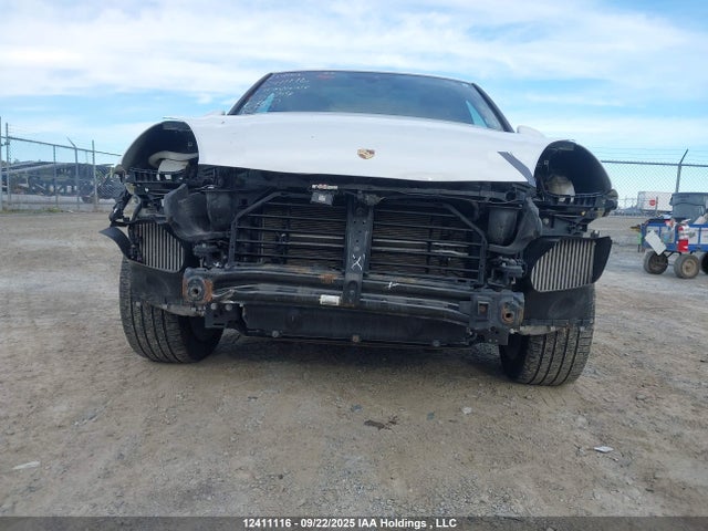 Porsche 2017 2017 WP1AB2A26HLA52719 Image 6