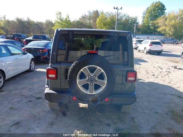 1C4HJXEG3MW526740 Jeep 2021