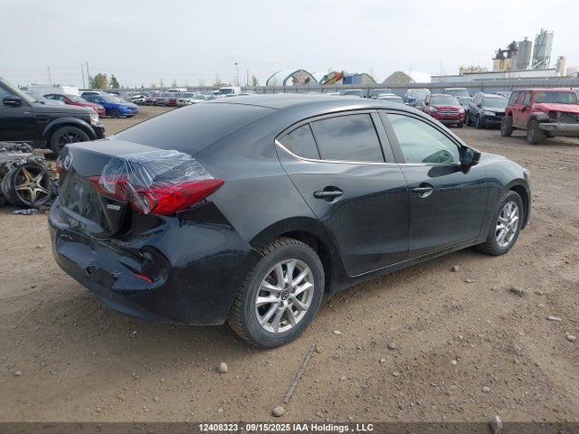 3MZBN1V77JM221743 Mazda pe