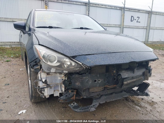 3MZBM1L72FM125838 Mazda pe
