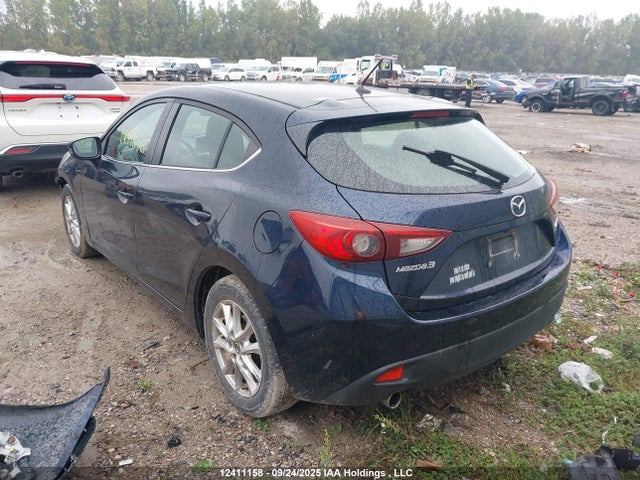 3MZBM1L72FM125838 Mazda pe