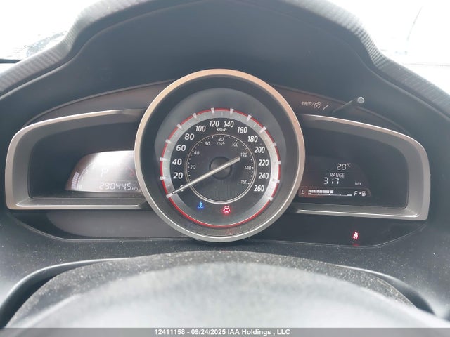 3MZBM1L72FM125838 Mazda pe