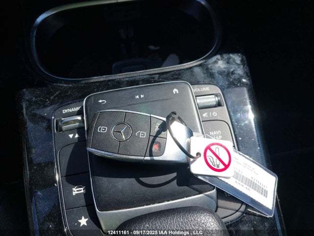 W1K3G4FB6NJ356307 Mercedes-Benz m260