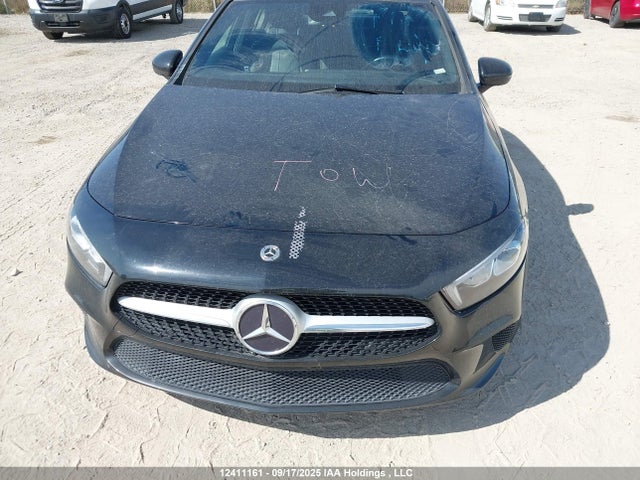 W1K3G4FB6NJ356307 Mercedes-Benz m260