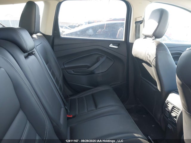 1FMCU9H91KUC12096 Ford Escape