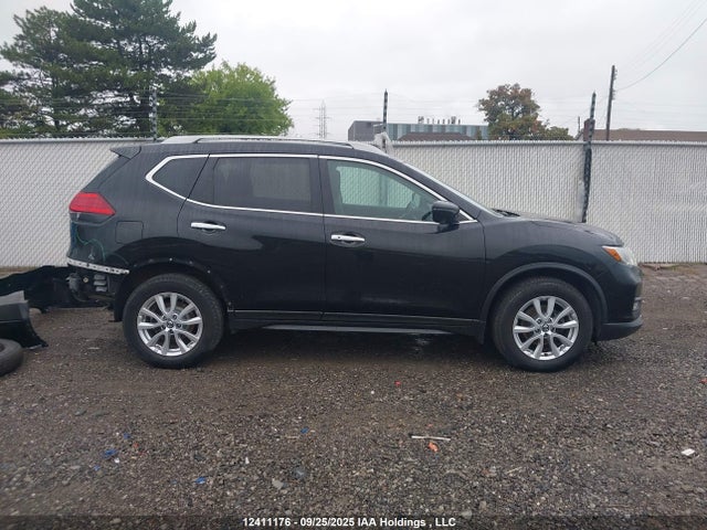 5N1AT2MV6HC788267 Nissan 2017