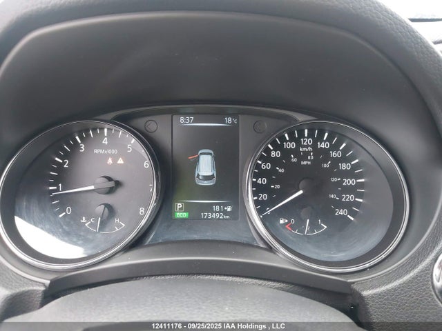 5N1AT2MV6HC788267 Nissan 2017