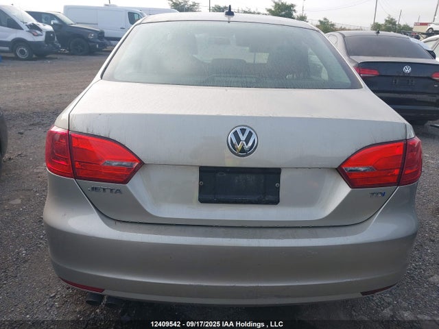 Volkswagen Jetta 2014 3VWLL7AJ2EM259112 Image 16
