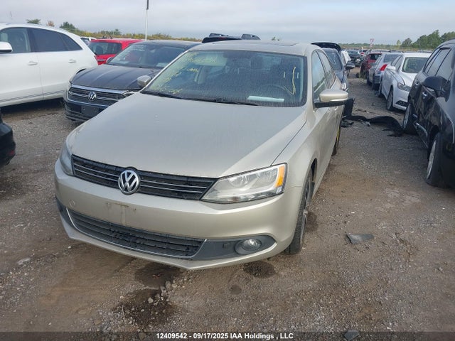 Volkswagen Jetta 2014 3VWLL7AJ2EM259112 Image 2