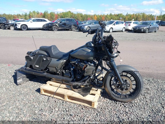 5HD1KRPA0KB607385 Harley-Davidson FLHXS