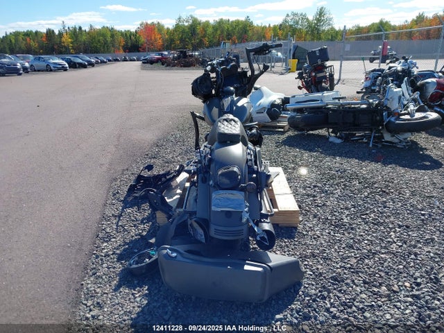 5HD1KRPA0KB607385 Harley-Davidson FLHXS