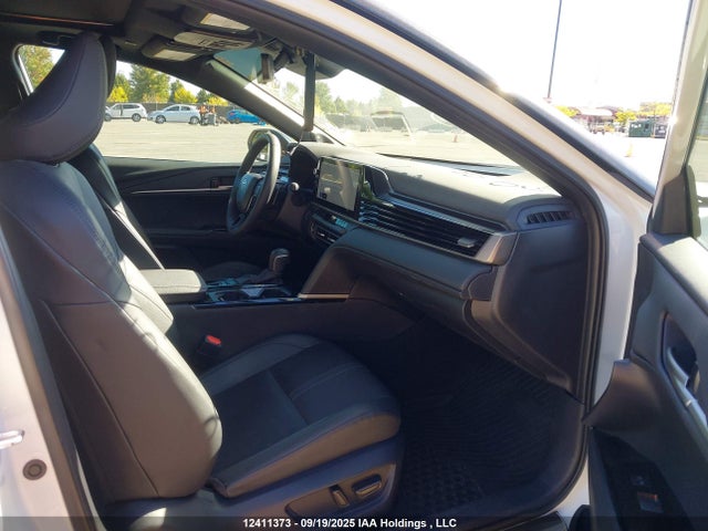 Toyota a25a-fxs 2025 4T1DBADK1SU003655 Image 5