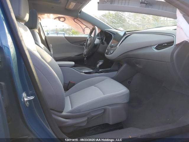 Chevrolet lfv 2024 1G1ZD5ST9RF158341 Image 5