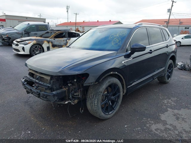 Volkswagen Tiguan 2019 3VV4B7AXXKM114492 Image 2