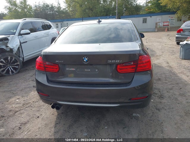 WBA3B3C5XEJ977841 BMW 2014