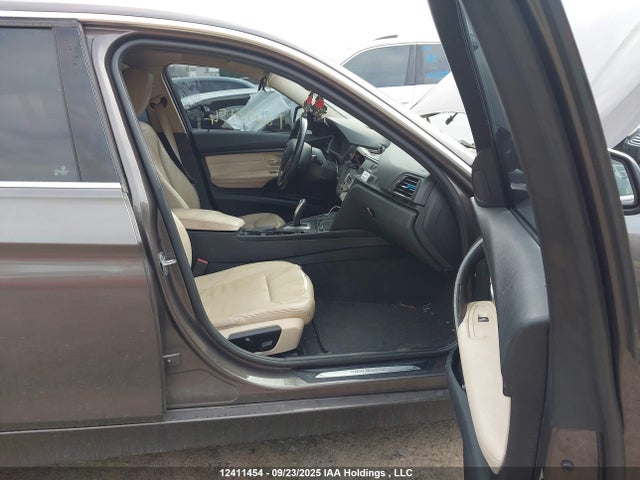 WBA3B3C5XEJ977841 BMW 2014