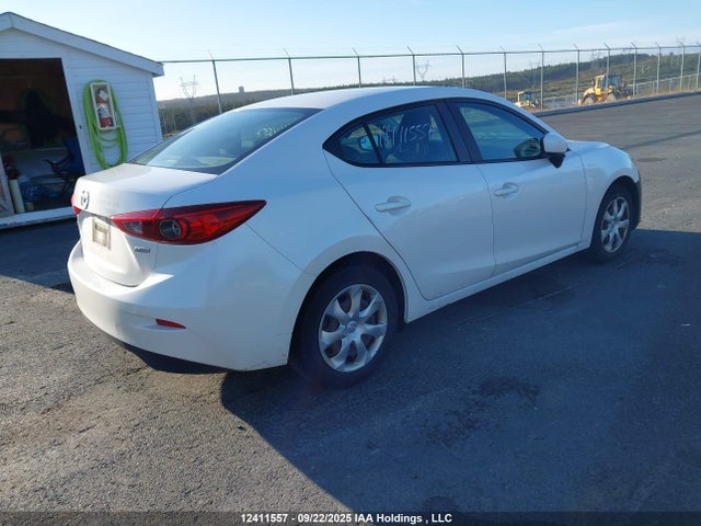 3MZBM1U70FM176088 Mazda pe
