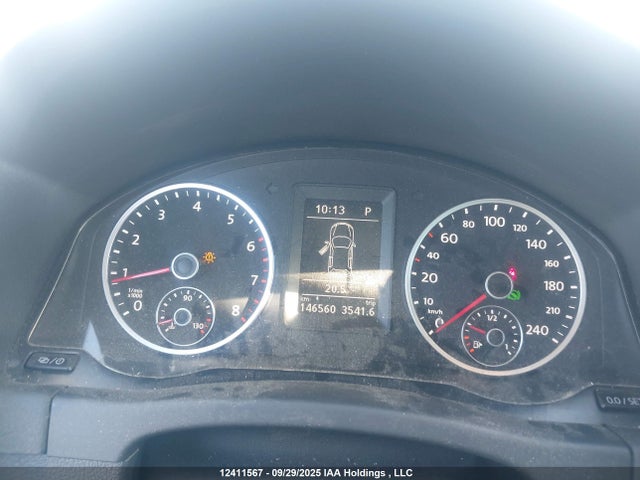 WVGNV7AX7HW509258 Volkswagen 2017