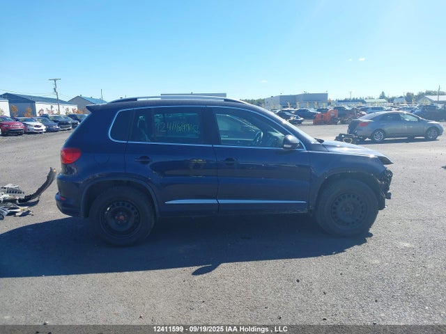 WVGLV7AX2HK026453 Volkswagen Tiguan