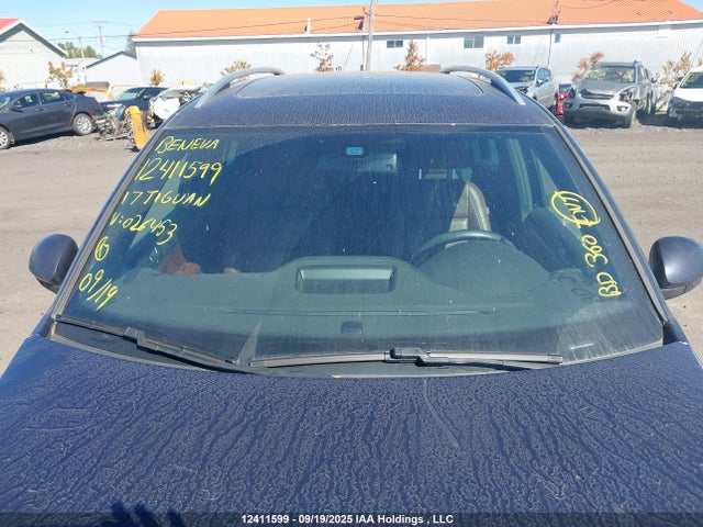 WVGLV7AX2HK026453 Volkswagen Tiguan