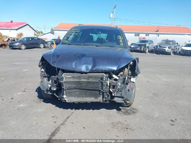WVGLV7AX2HK026453 Volkswagen Tiguan