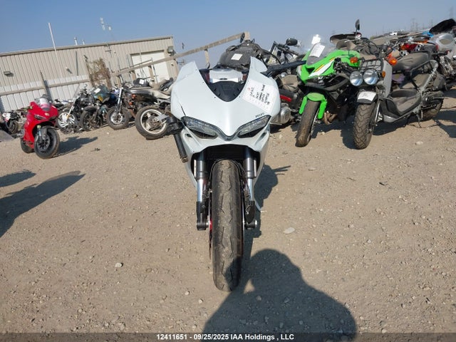 Ducati 2017 2017 ZDM14B1W5HB005397 Image 5