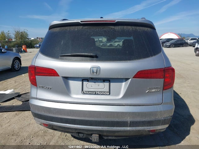 Honda j35y6 2018 5FNYF6H98JB502040 Image 16