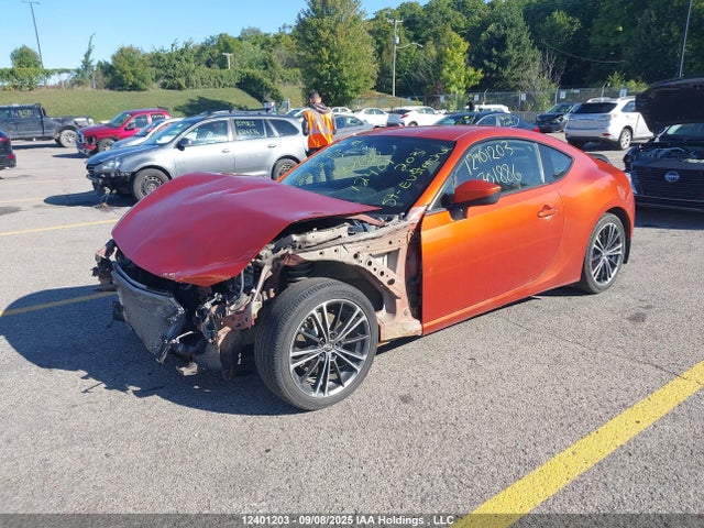 JF1ZNAA11E9701886 Scion 2014
