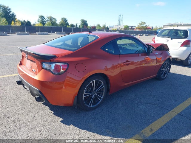 JF1ZNAA11E9701886 Scion 2014