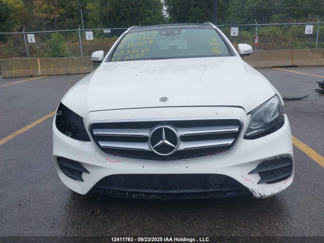 WDDZH6GB2HA237644 Mercedes-Benz m276