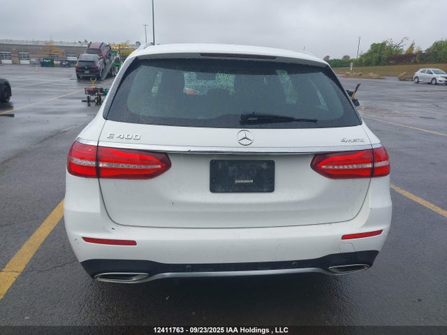 WDDZH6GB2HA237644 Mercedes-Benz m276
