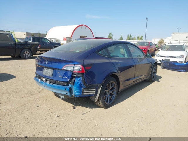 5YJ3E1EB0NF260342 Tesla MODEL 3