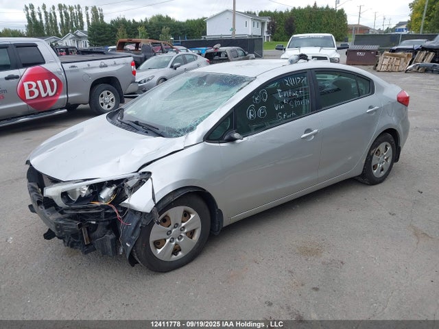 KIA dohc mpi nu 2015 KNAFK4A6XF5301530 Image 2